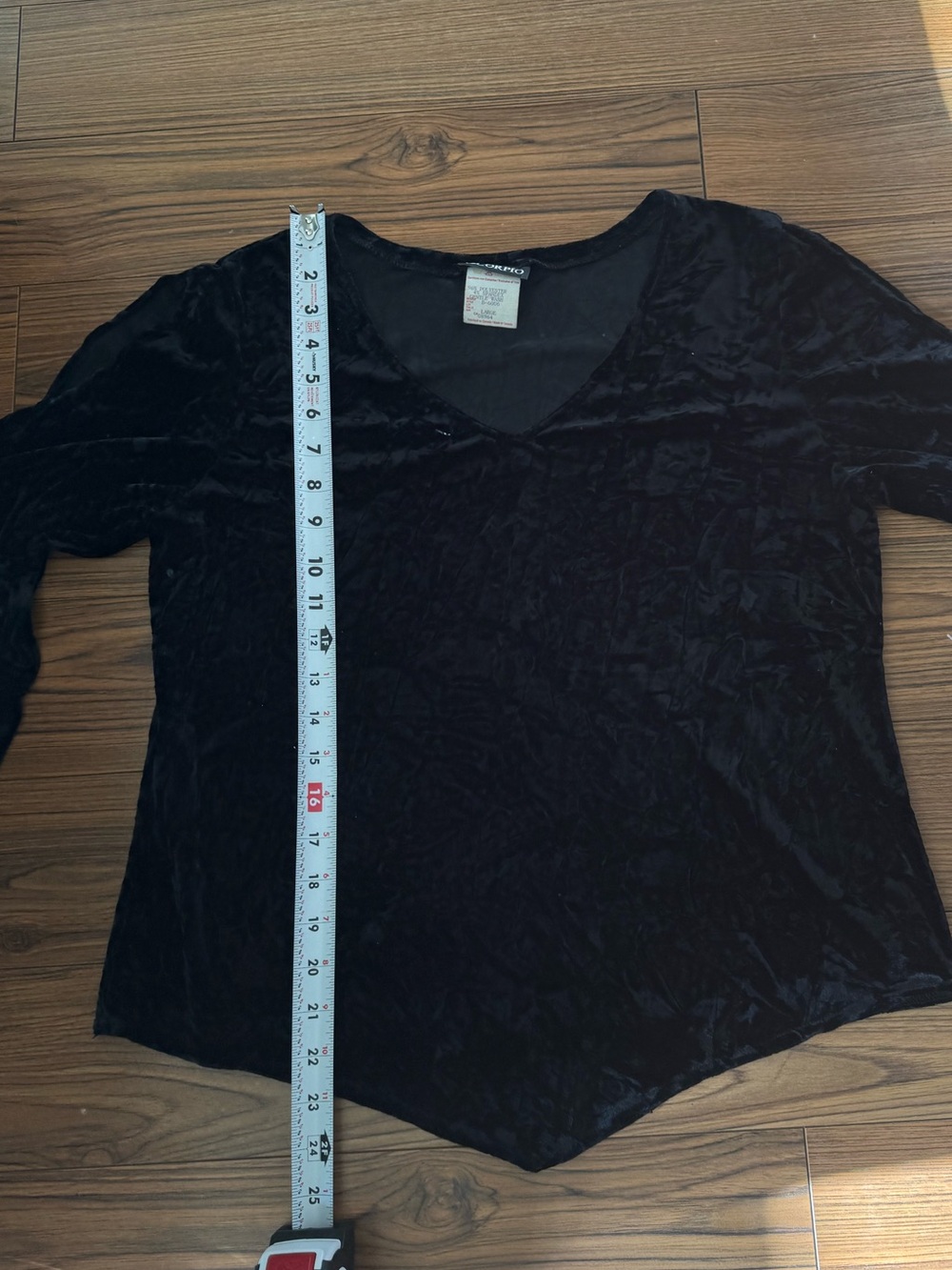 Vintage Scorpio Black Velvet V-Neck Blouse with Cut Out Flare Sleeves - Picture 6 of 6